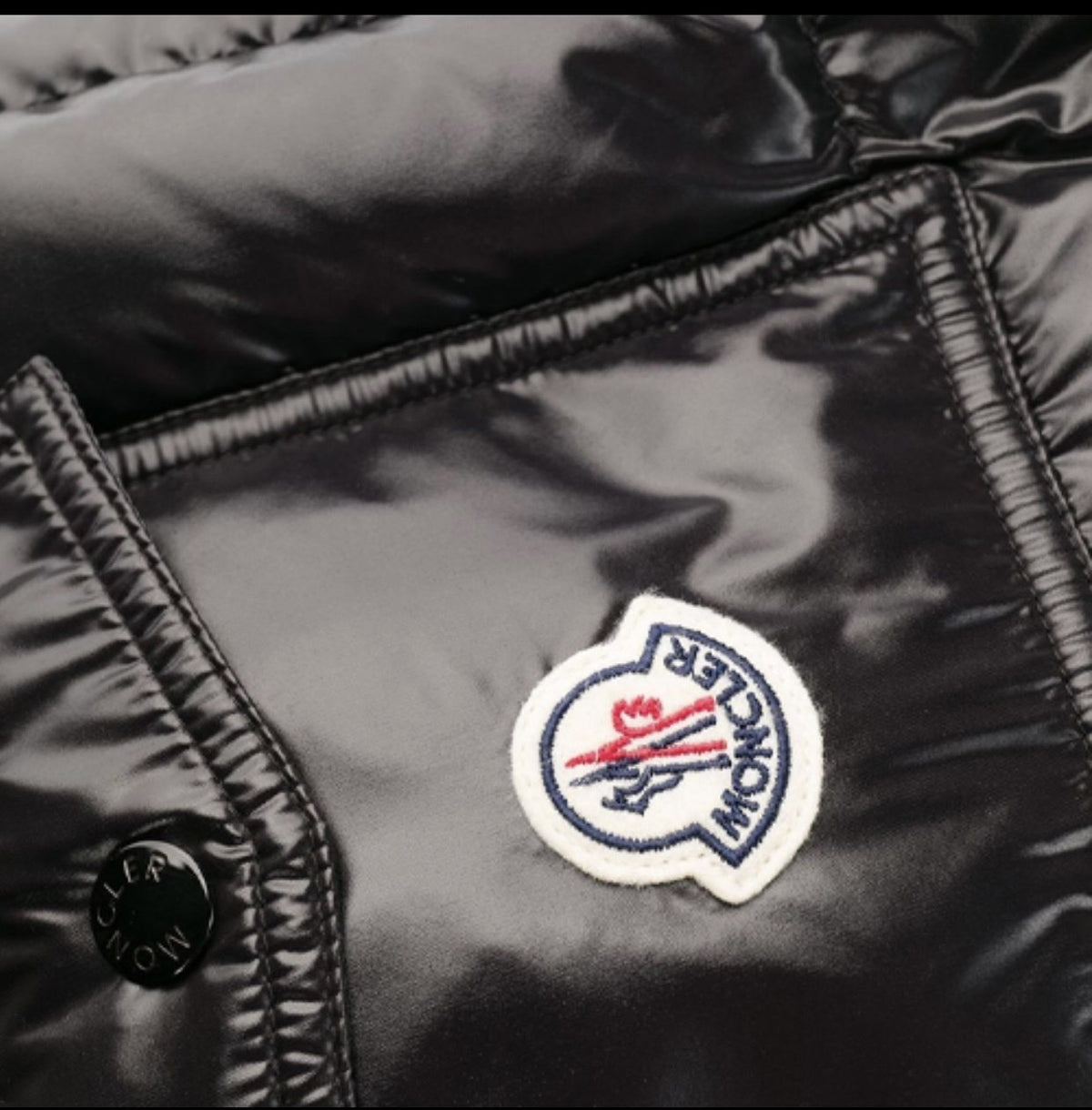 Moncler Ecrins Hooded Puffer Coat — detail