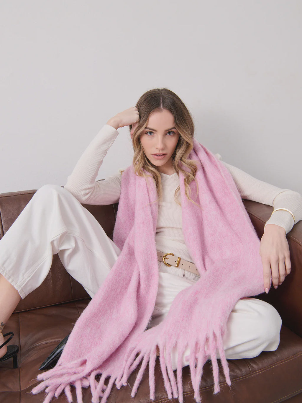 Betty Wool Plain Fluffy Scarf in Pink